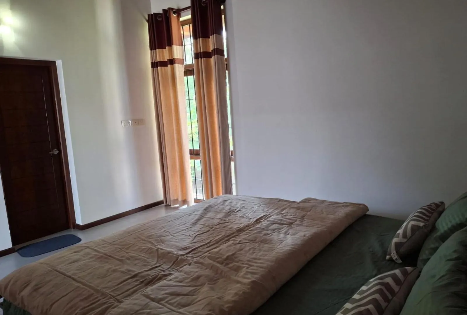 Temple View Hotel Negombo