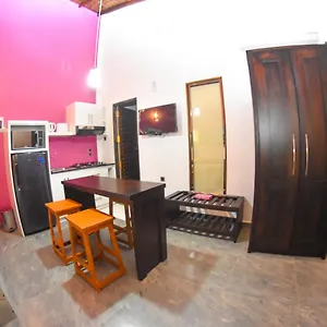Staymo Meepura Negombo